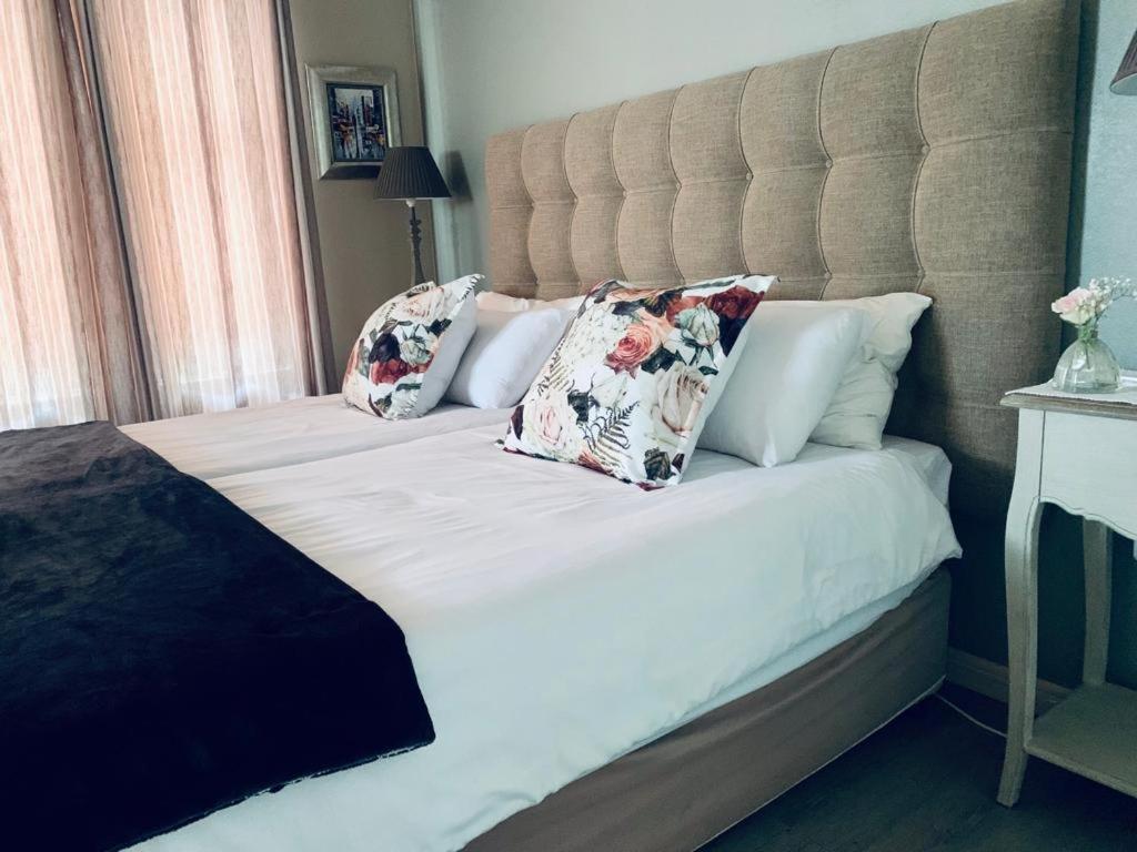 Apartament Mulberry Gardens Self Catering Swakopmund Zewnętrze zdjęcie